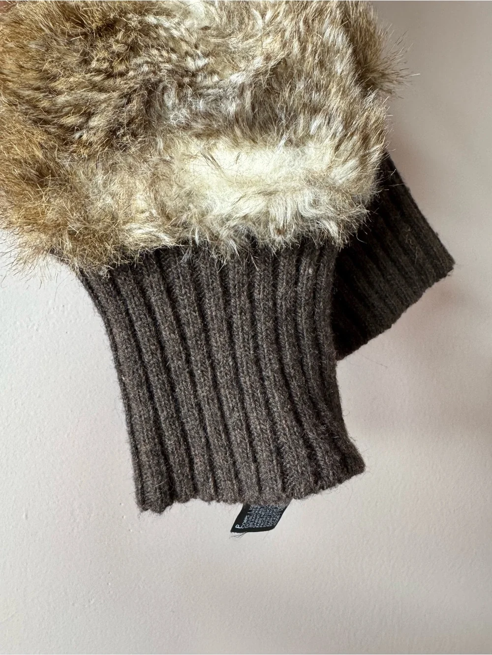 Club Monaco Women’s Chocolate Brown Leather Wool Cashmere Gloves Size Small